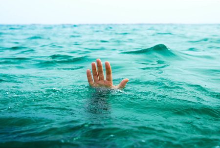 جوان ۱۷ ساله اصفهانی در رودخانه زاینده رود غرق شد