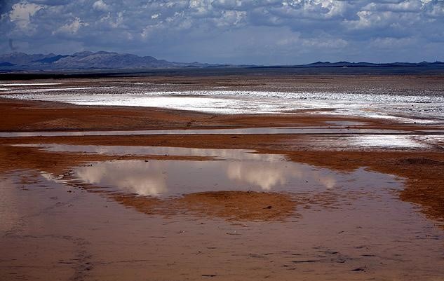 گاوخونی، گوهری که در دل کویر ‌تشنه می‌ماند‌