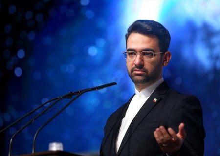 آذری جهرمی: افت ولتاژ، تجهیزات شبکه مخابرات را خاموش کرد