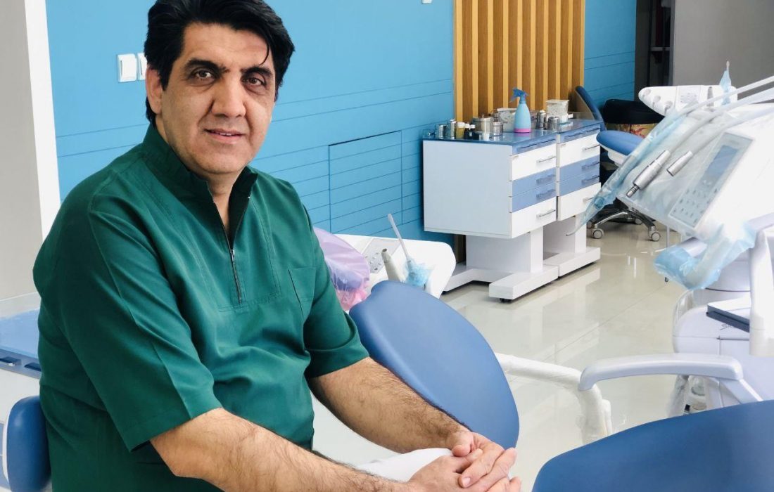 پزشک لنجانی که عاشقانه به مردم خدمت می کند