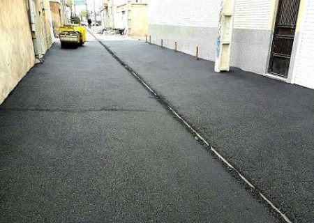 اطهری فر: اجرای نهضت آسفالت رضایت شهروندان را ارتقا خواهد داد