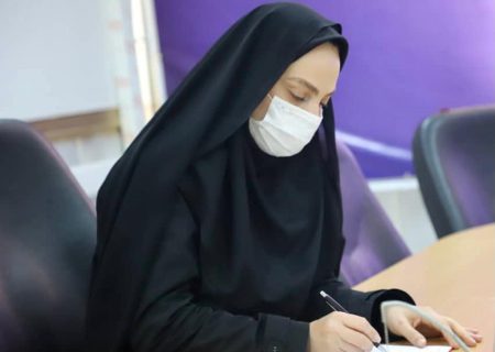 شهروندان زرین شهر استحقاق تلاش شبانه‌روزی را دارند/اتمام نگارخانه خواسته هنرمندان است