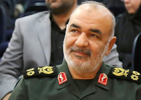 سرلشکرسلامی: نیروهای مسلح برای مقابله با تهدیدات دشمنان آماده است