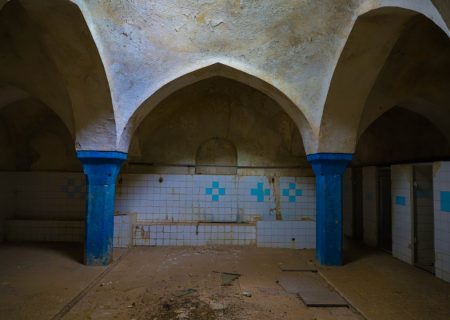 حمام تاریخی «دوقلو» زرین شهر زیر تیغ تخریب