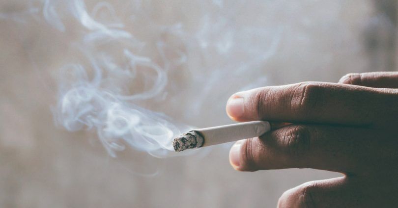 خطر ابتلا به کرونا، بستری و مرگ در افراد سیگاری ۵۰ درصد بیشتر است