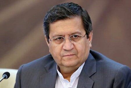 همتی: رییسی دستور رفع فیلتر توییتر را صادر کند