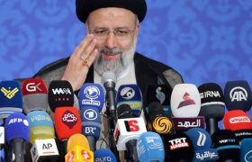 آحاد مردم خواهان تغییر و تحول در مسائل داخلی و مهمتر آن مسائل بینالمللی هستند