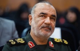 فرمانده کل سپاه وارد خوزستان شد