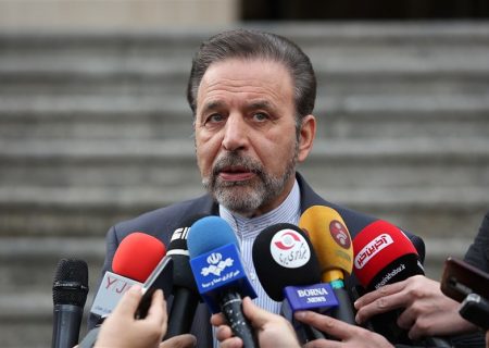 واعظی: رفع مشکلات فعلی خوزستان دغدغه اصلی دولت است