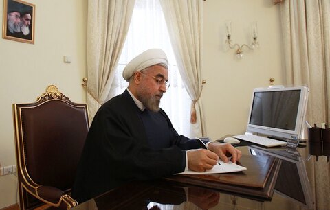 رئیس جمهور درگذشت مادر شهیدان موسوی را تسلیت گفت
