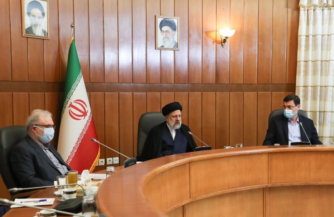 رئیسی: محور اصلی در مبارزه با کرونا واکسن تولید داخلی است