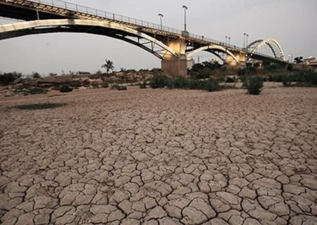 وضعیت آب خوزستان نتیجه ربط دادن آب خوردن مردم به برجام است