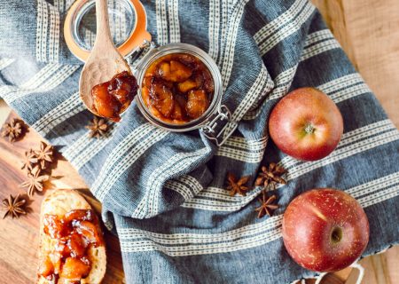 طرز تهیه مربای سیب