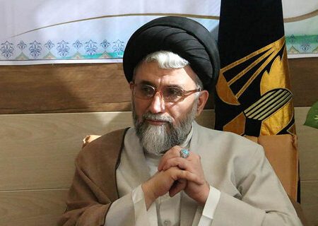 حجت‌الاسلام خطیب صفحه‌ای در شبکه‌های اجتماعی ندارد