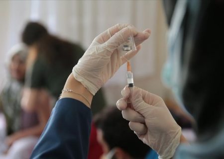 رکورد واکسیناسیون روزانه با تزریق ۵۰۵ هزار دُز شکست