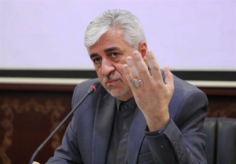 وزیر ورزش: دغدغهای در واگذاری سرخابیها نداریم