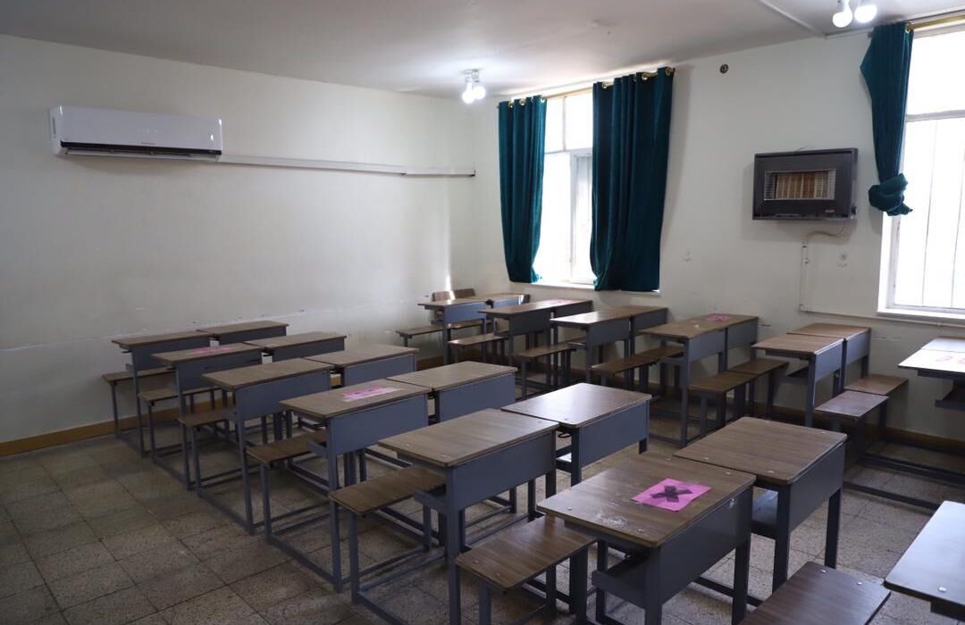 کرونا و ۲۱۰ هزار بازمانده از تحصیل در ایران