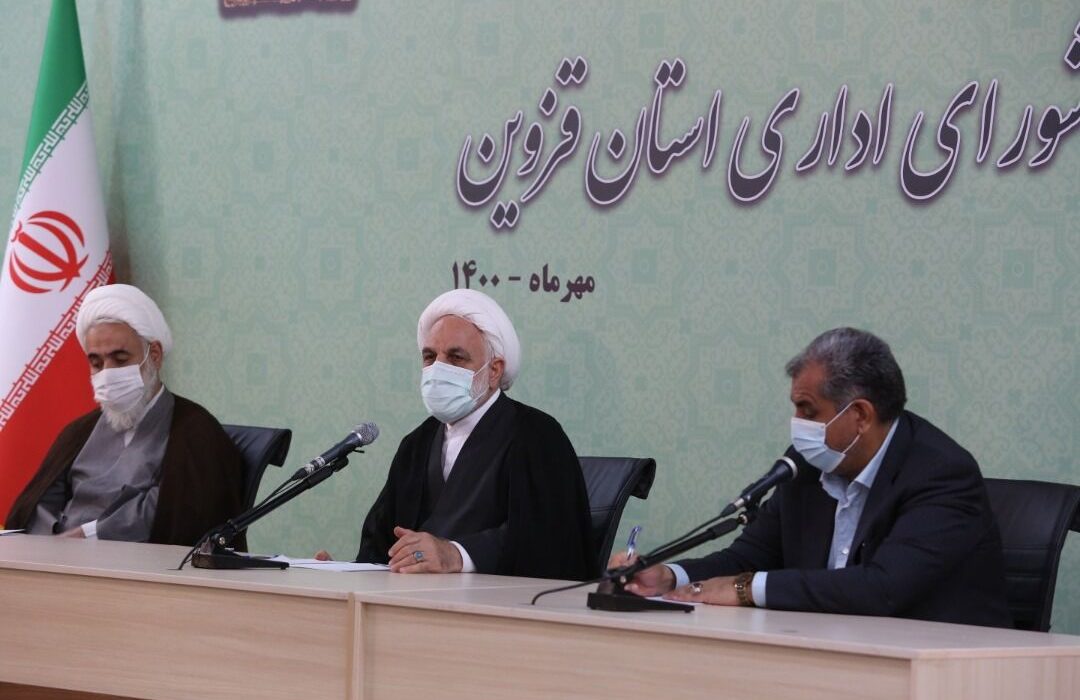 تشکیل کارگروه های مشترک و متخصص برای حل چالش های اجتماعی