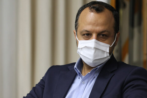 خاندوزی: لازمه راهبری موفق اقتصاد، بهره‌گیری توأمان از اندیشه و تجربه است