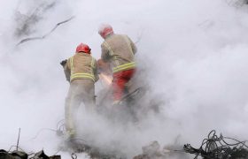 نبرد با شعله‌های آتش دلی دریایی و قلبی پر از مهر می‌خواهد