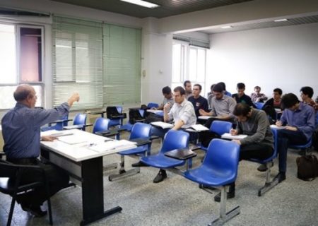 امکان حضور دانشجویان در دانشگاه از نیمه دوم پاییز