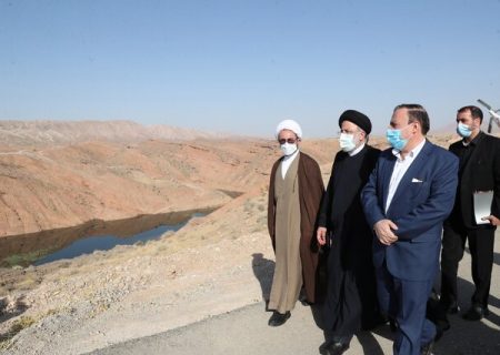 رئیسی از روند تکمیل سد مخزنی کنجانچم ایلام بازدید کرد