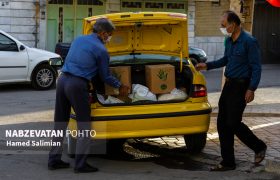 طرح’دست‌های مهربانی’ با توزیع بسته حمایتی در بین خانواده نیازمند زندانیان لنجان اجرا شد