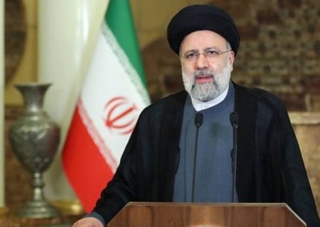 رئیس جمهور هفتاد و دومین سالگرد تاسیس جمهوری خلق چین را تبریک گفت