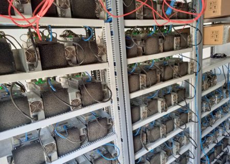 کشف و جمع‌آوری ۱۶۲ مزرعه ارز دیجیتال در تهران