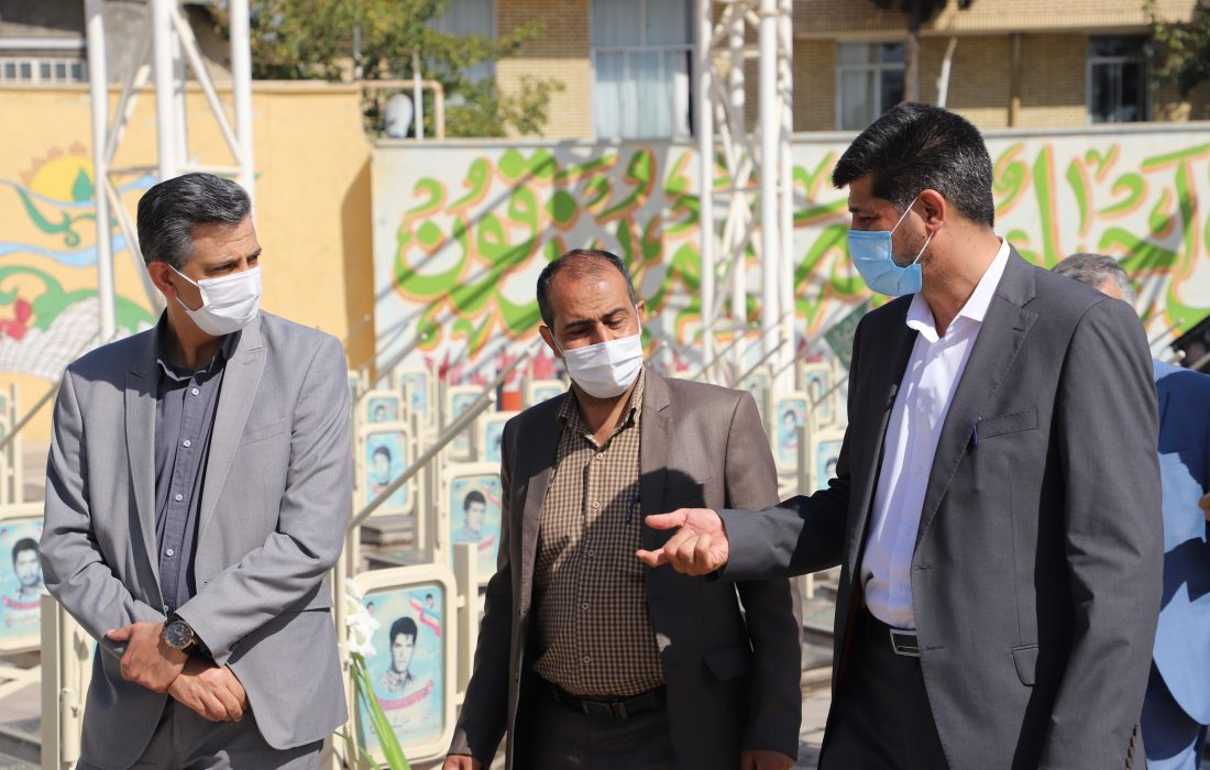 اتمام پروژه مسقف سازی گلزار شهدای زرین شهرافتخاری برای مدیریت شهری است/مصمم به اتمام این پروژه در کمترین زمان هستیم