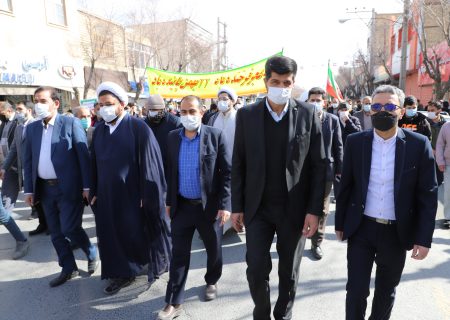 حضور حماسی مردم در راهپیمایی ۲۲ بهمن ماه نشان دهند اتحاد ملی پشت سر رهبری است