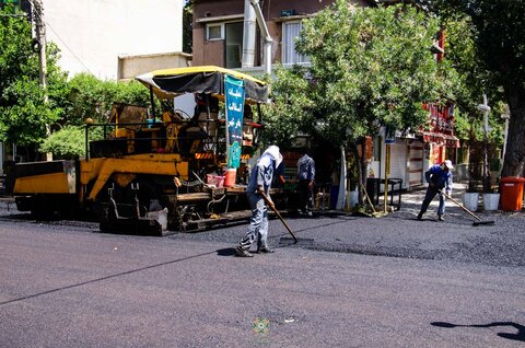 شهبازی: عزم جدی شهرداری، بهبود وضعیت معابر و انجام روکش آسفالت است