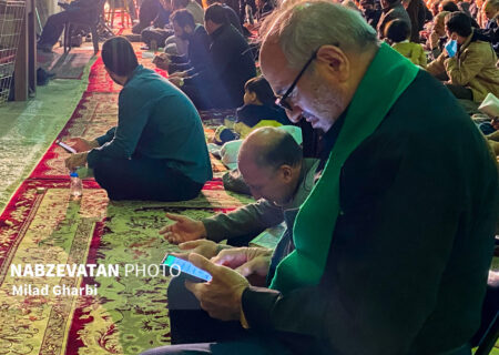 احیای شب بیست و یکم ماه رمضان در مسجد جامع اصفهان