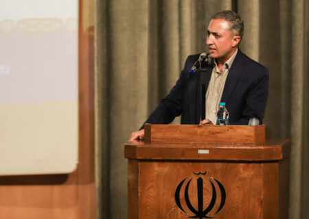 محمدی: لنجان رتبه نخست بیکاری را دارد