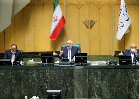 قالیباف: ترویج فرهنگ حجاب و عفاف ایجابی، مدبرانه و با پرهیز از رفتارهای سلیقه‌ای باشد