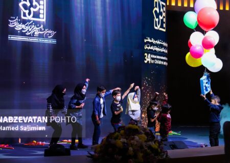 طباطبایی: اما و اگرهای هرساله شخصیت جشنواره فیلم کودک را زیر سؤال می‌برد