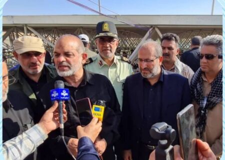 مردم به سمت مرزها حرکت نکنند