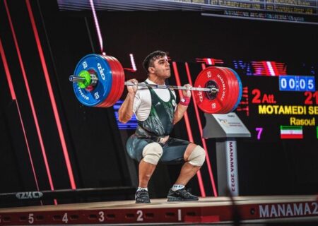 معتمدی: تلاش می‌کنم از عنوان قهرمانی‌ام در جهان دفاع کنم