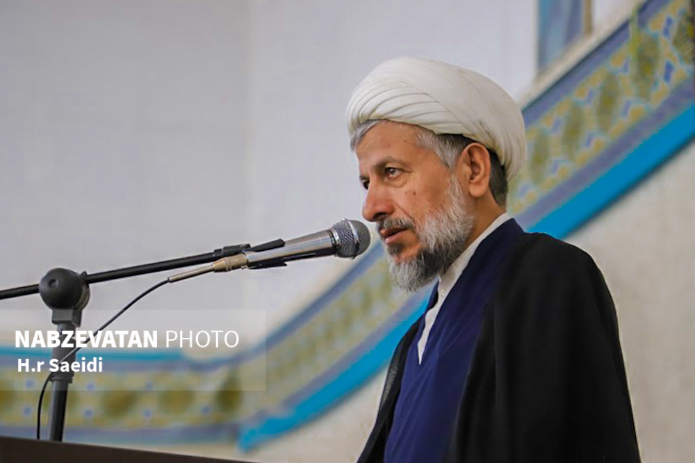 ملت ایران به نظام و انقلاب اسلامی اعتماد داشته و به حل مشکلات از سوی نظام امیدوار هستند