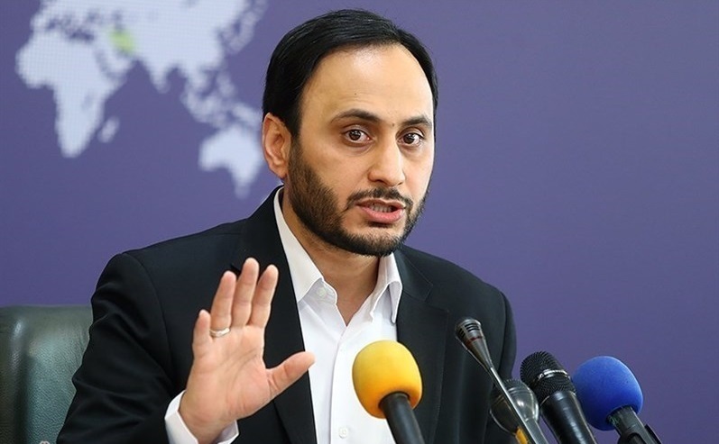 دولت تمام قد پشتیبان تیم ملی است