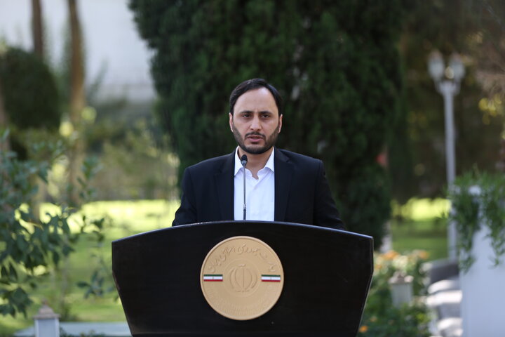 دشمنان در جنگ رسانهای هیچ اصولی را رعایت نمیکنند