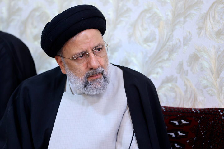 رئیسی: خانواده‌های شهدا مایه آبرو، افتخار و عزت جمهوری اسلامی ایران هستند