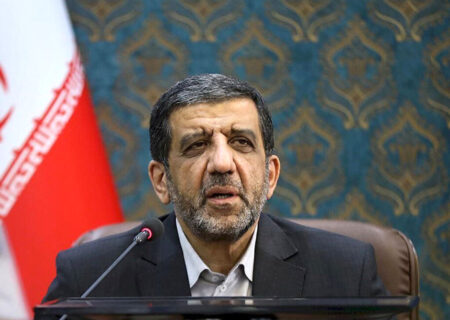 سفر چرا آقای ضرغامی، کمی هم جلسه بگذارید!