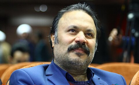 زارعی: امسال تئاتر ایران پوستاندازی کرد