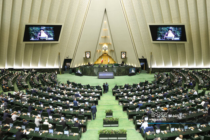اقدام مجلس درمقابل تروریستی اعلام کردن سپاه پاسداران انقلاب اسلامی