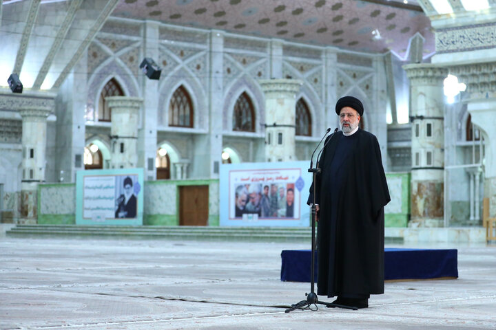 رئیس‌جمهور: دولت تمام تلاش خود را برای تحقق آرمان‌های امام راحل به‌کار گرفته است