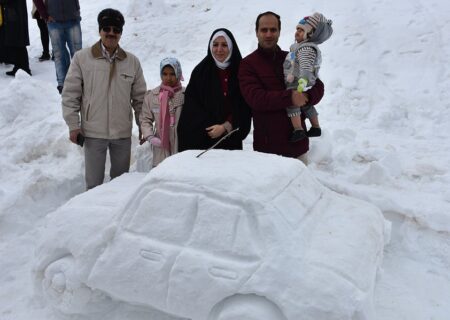 جشنواره زیباترین آدم برفی در باغبادران برگزار می‌شود