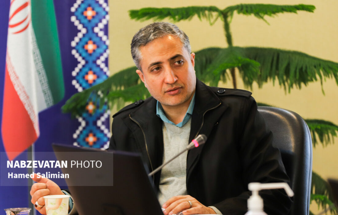 امدادرسانی به ۲۲۶ نفر از گرفتاران در برف و کولاک در لنجان