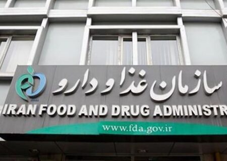 ارسال ۳۰۰۰ سرم به شهر زلزله‌زده خوی