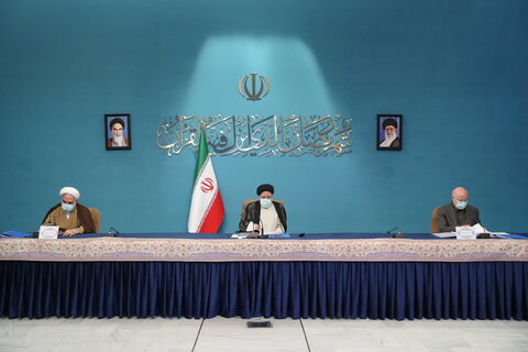 تصویب بسته پیشنهادی بانک مرکزی برای دریافت اختیارات لازم جهت مهار قیمت ارز